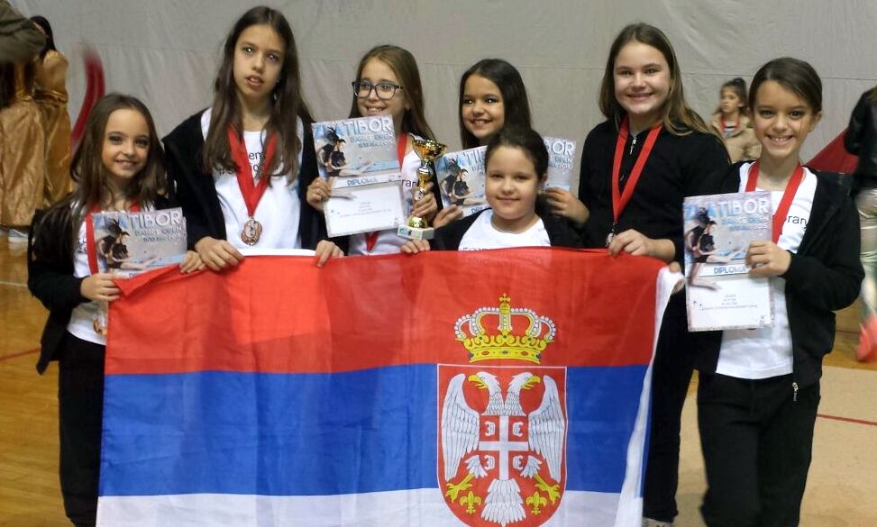 deca zlatibor