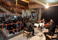 Gudači Beogradske filharmonije svirali u vršačkom Gerontološkom centru
